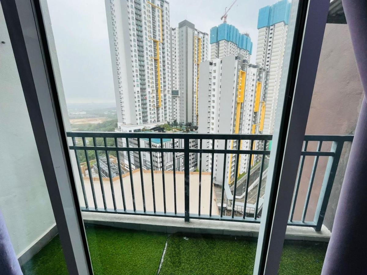 Mesahill Avengers 2 Rooms @Nilai Near Klia By The Renters Homestay Exterior photo